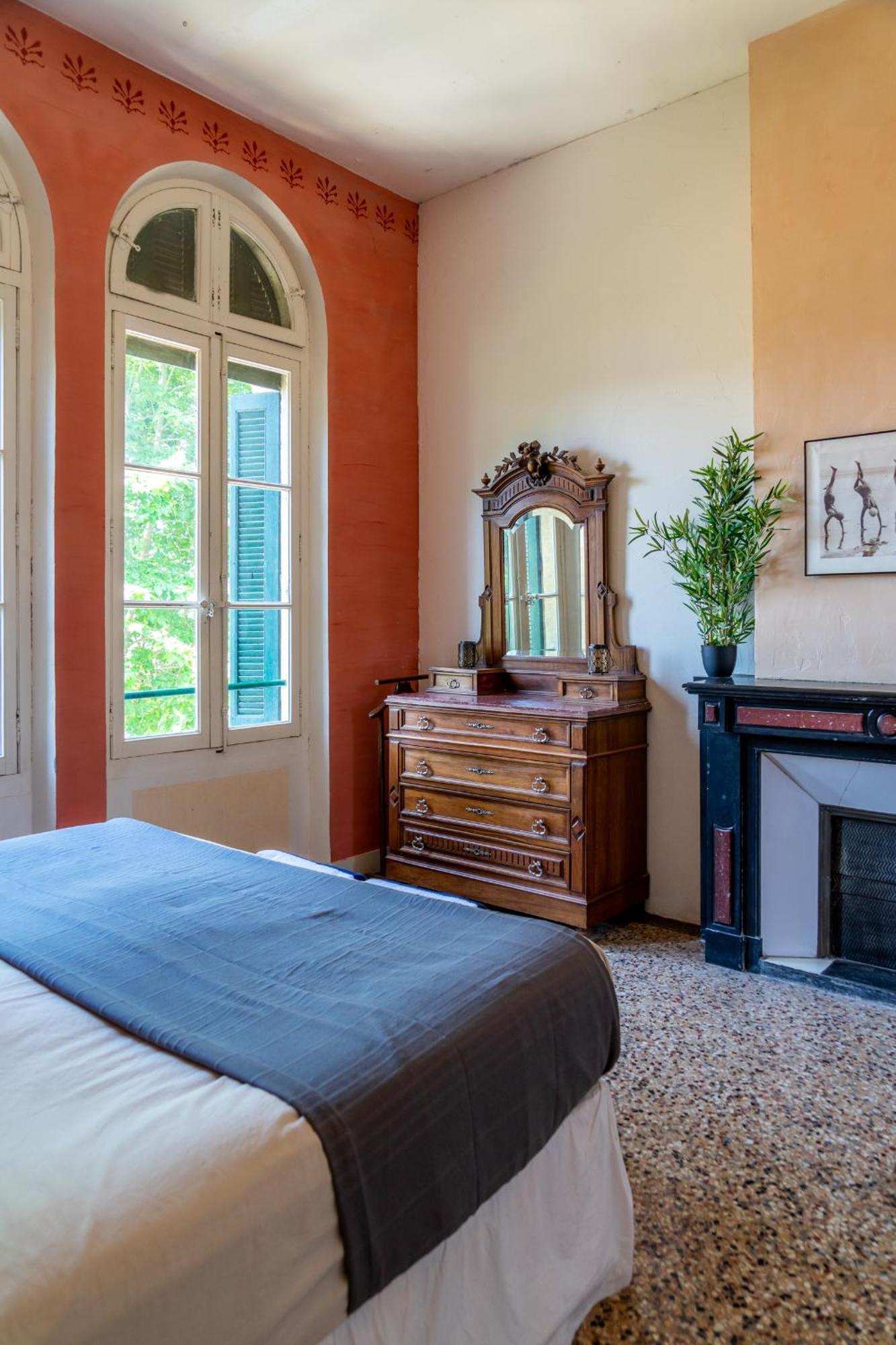 Ultimate Relaxation For Family Or Group At Renowned Couvent Des Ursulines, A Tranquil Escape In Historic Pezenas 빌라 객실 사진