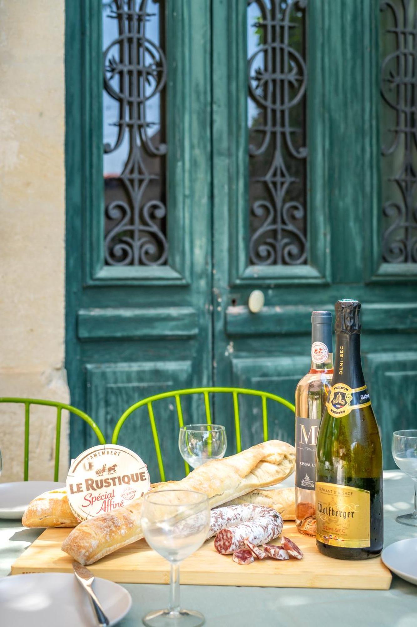 Ultimate Relaxation For Family Or Group At Renowned Couvent Des Ursulines, A Tranquil Escape In Historic Pezenas 빌라 객실 사진