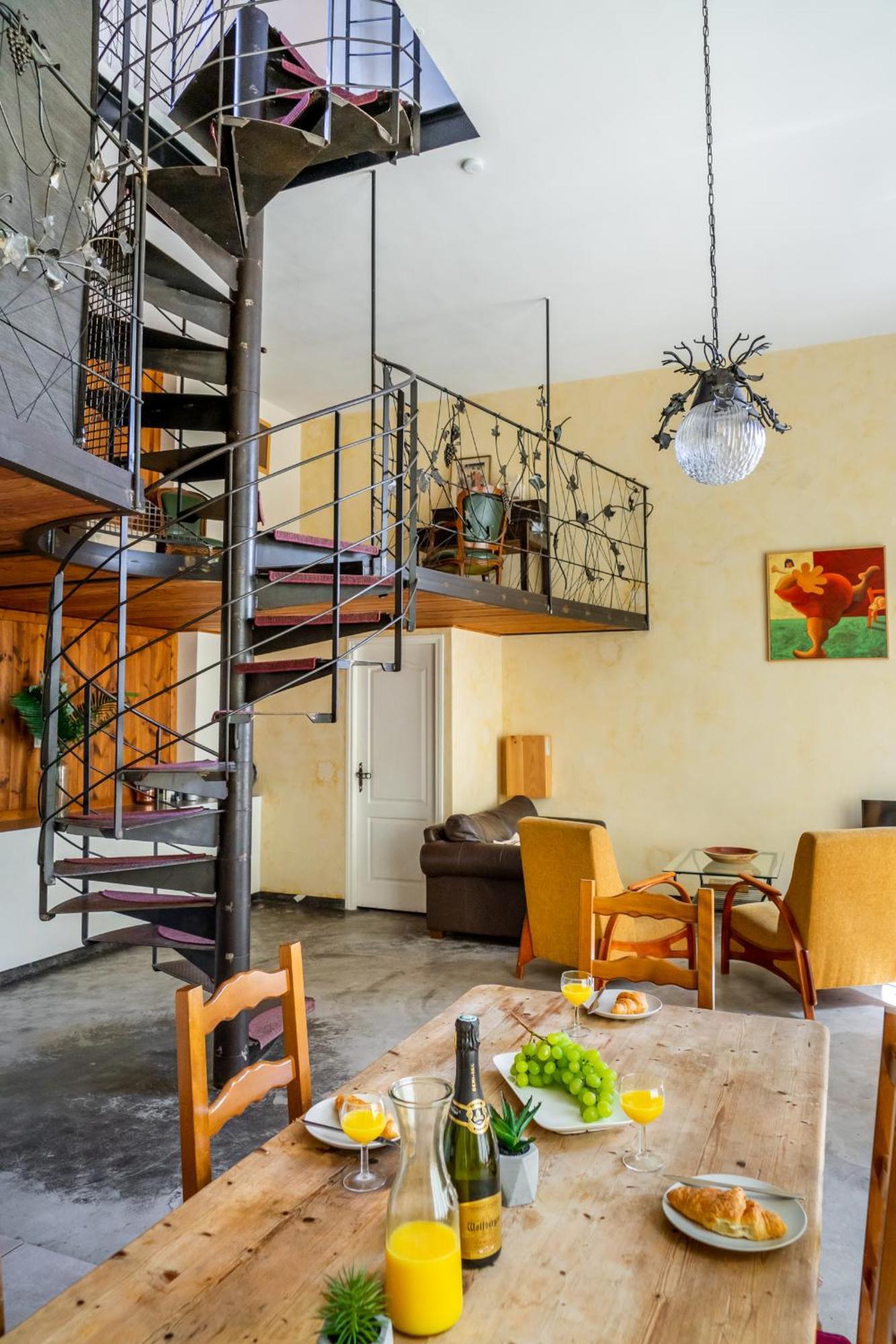 Ultimate Relaxation For Family Or Group At Renowned Couvent Des Ursulines, A Tranquil Escape In Historic Pezenas 빌라 객실 사진
