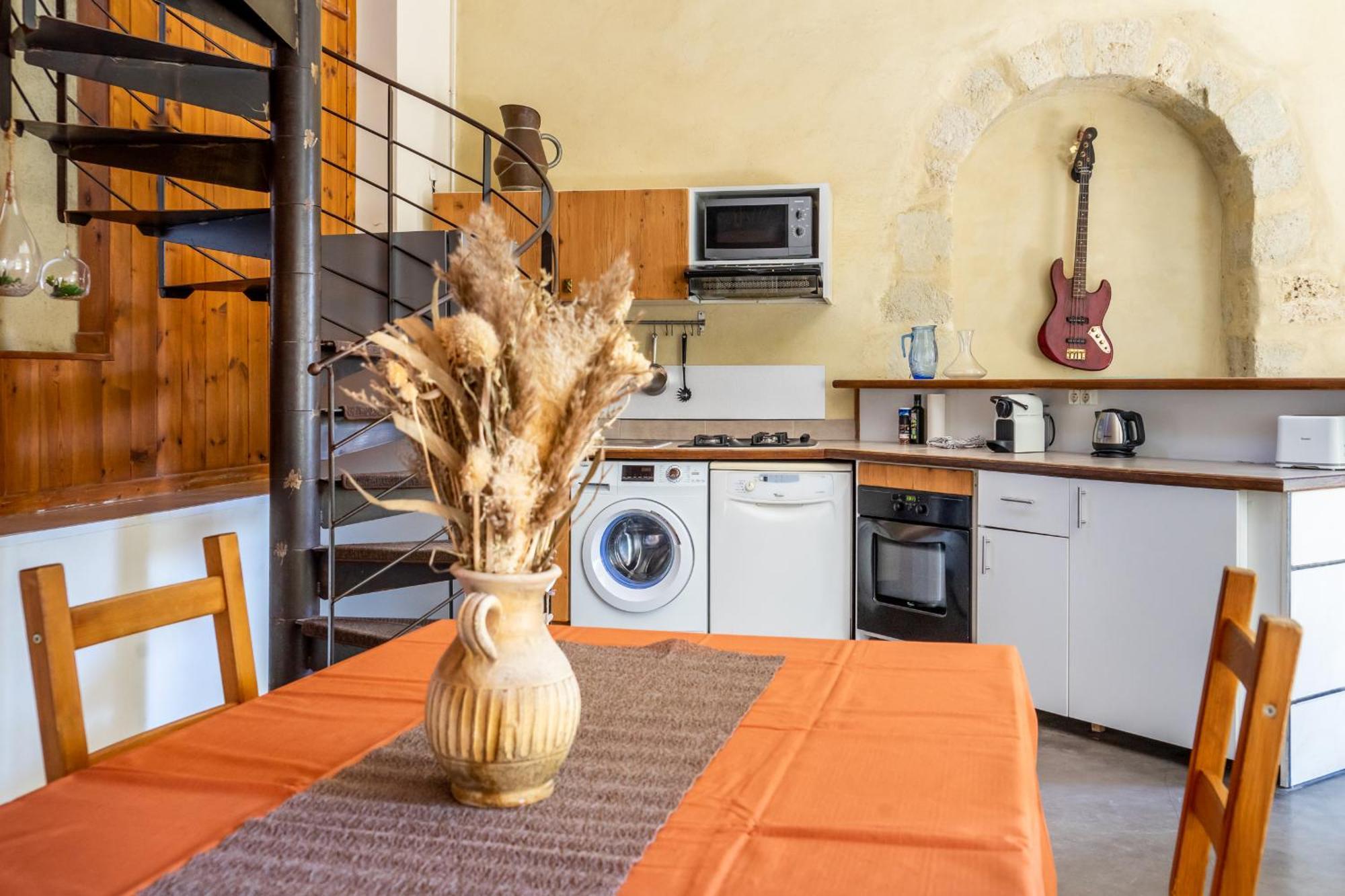Ultimate Relaxation For Family Or Group At Renowned Couvent Des Ursulines, A Tranquil Escape In Historic Pezenas 빌라 객실 사진